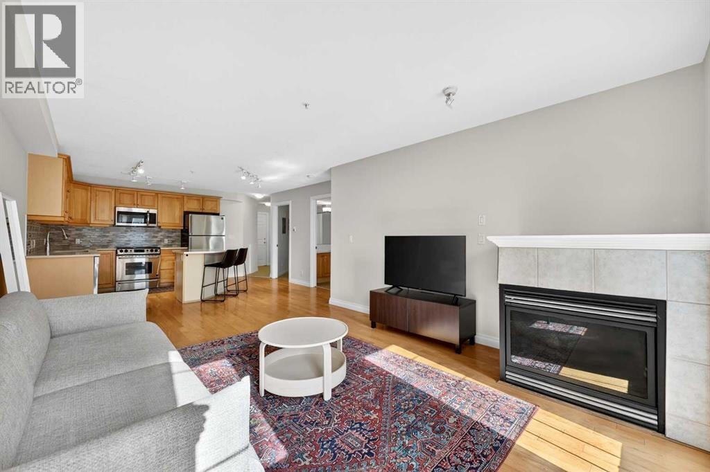 208, 630 10 Street NW — photo 15