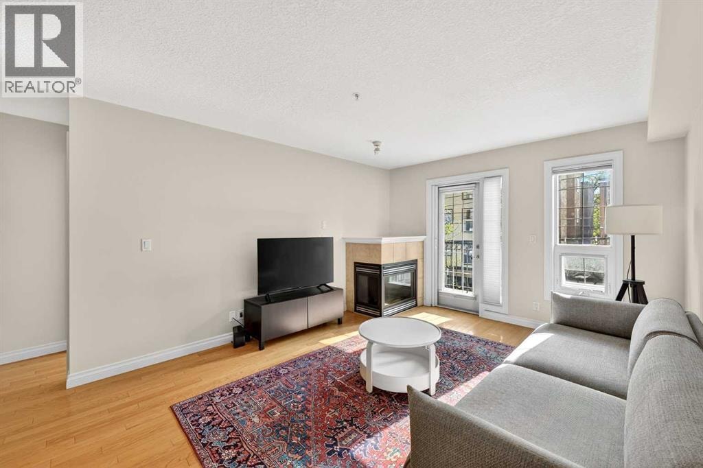 208, 630 10 Street NW — photo 21