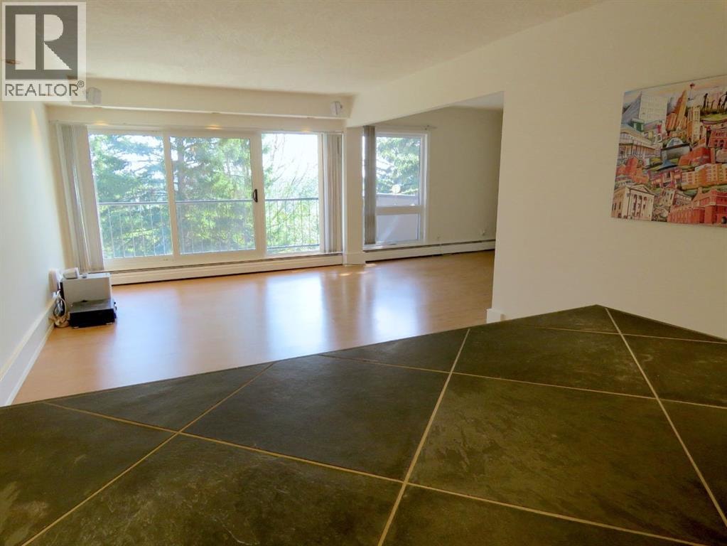 204, 328 Cedar Crescent SW — photo 9