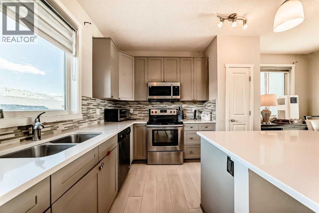 199 savanna Parade NE — photo 11