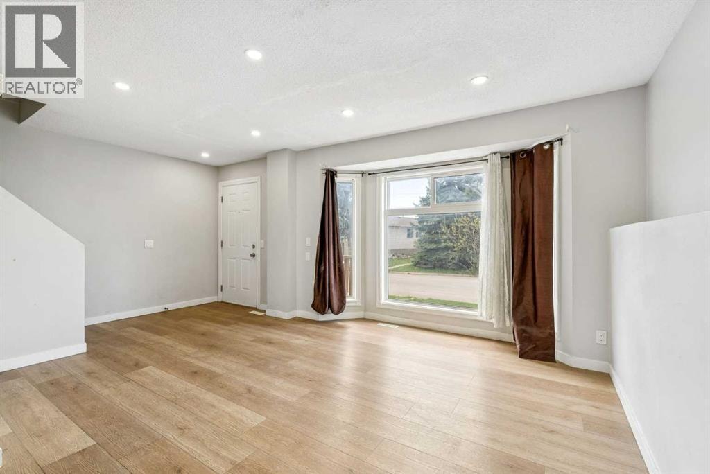 367 Martinbrook Place NE — photo 5