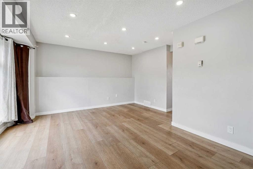 367 Martinbrook Place NE — photo 4