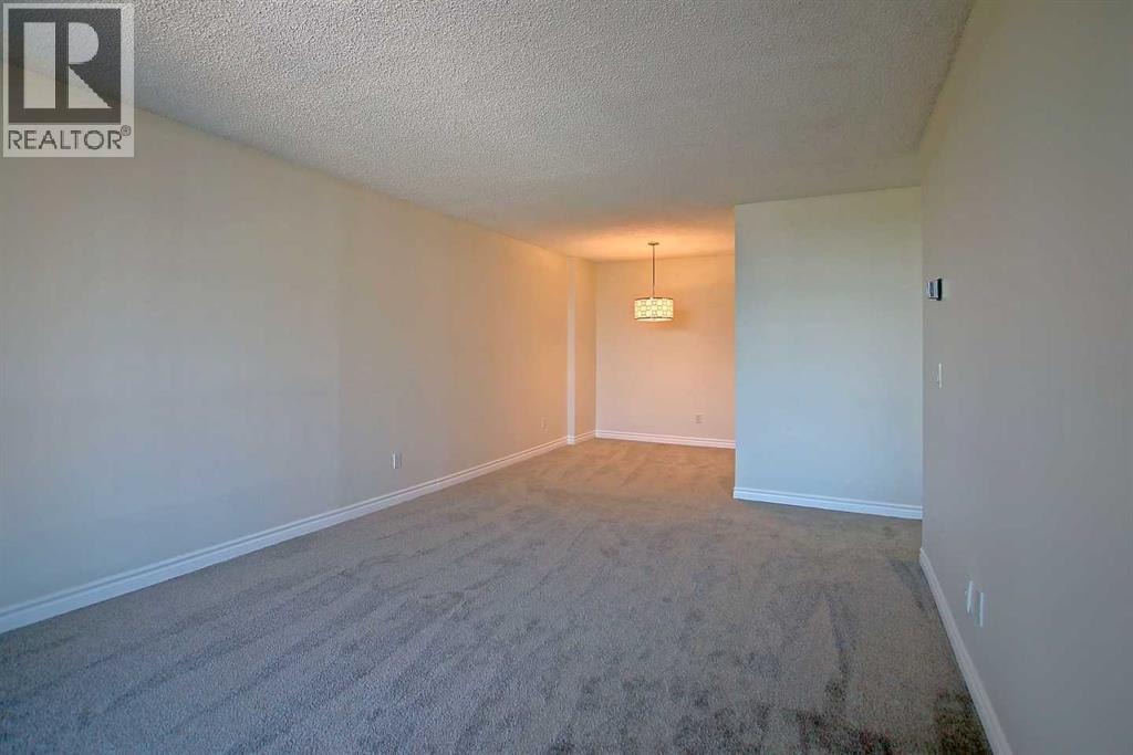1211, 738 3 Avenue SW — photo 20