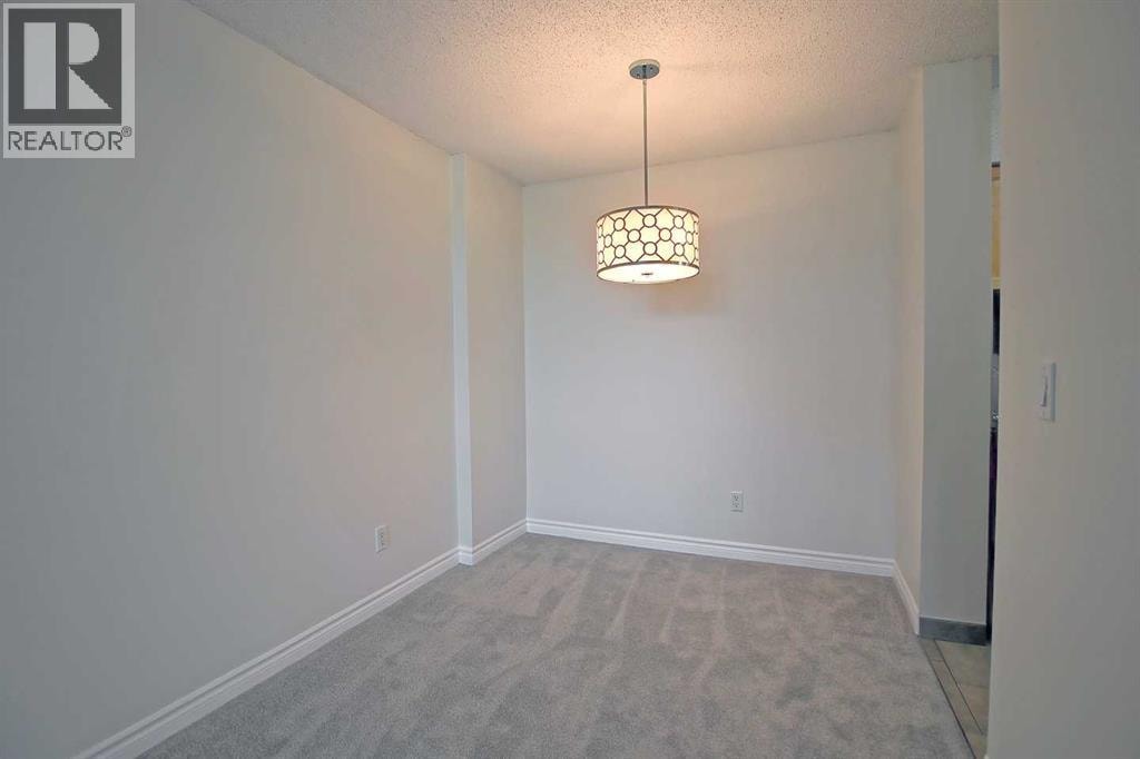 1211, 738 3 Avenue SW — photo 13