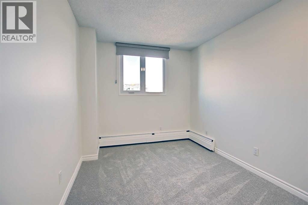 1211, 738 3 Avenue SW — photo 25