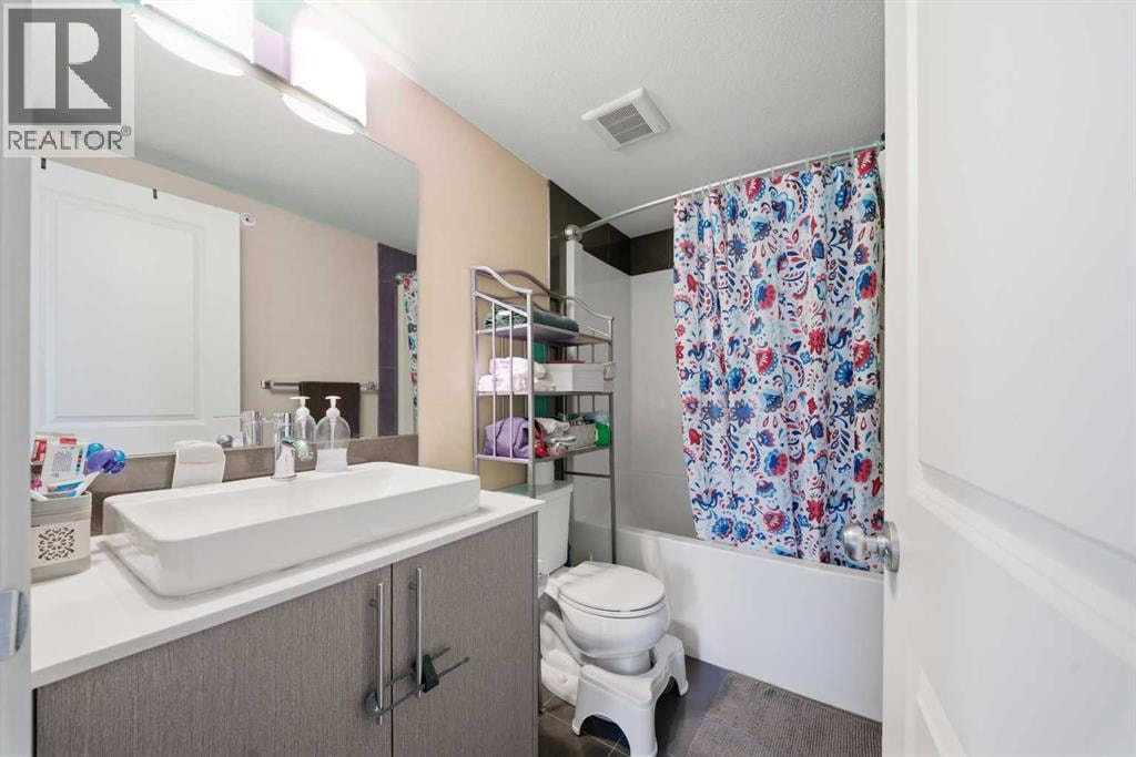 7415, 302 Skyview Ranch Drive NE — photo 15