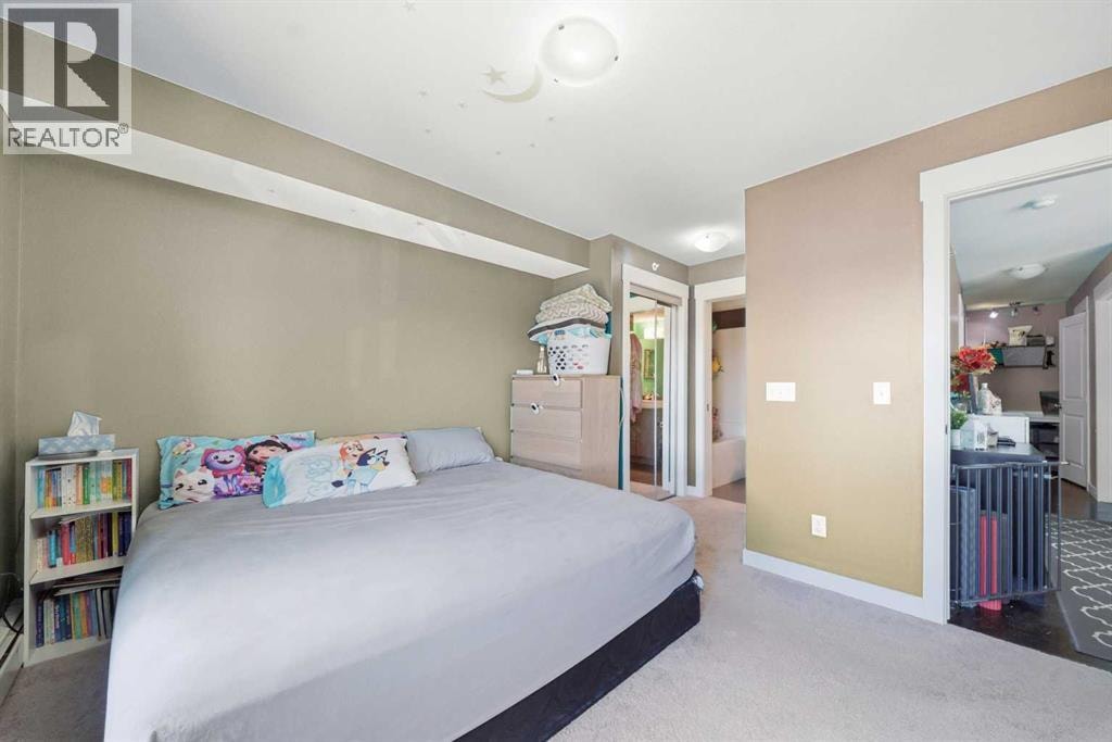 7415, 302 Skyview Ranch Drive NE — photo 9