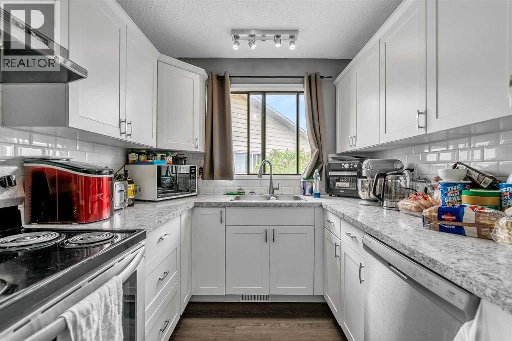319 Templemont Place NE — photo 11