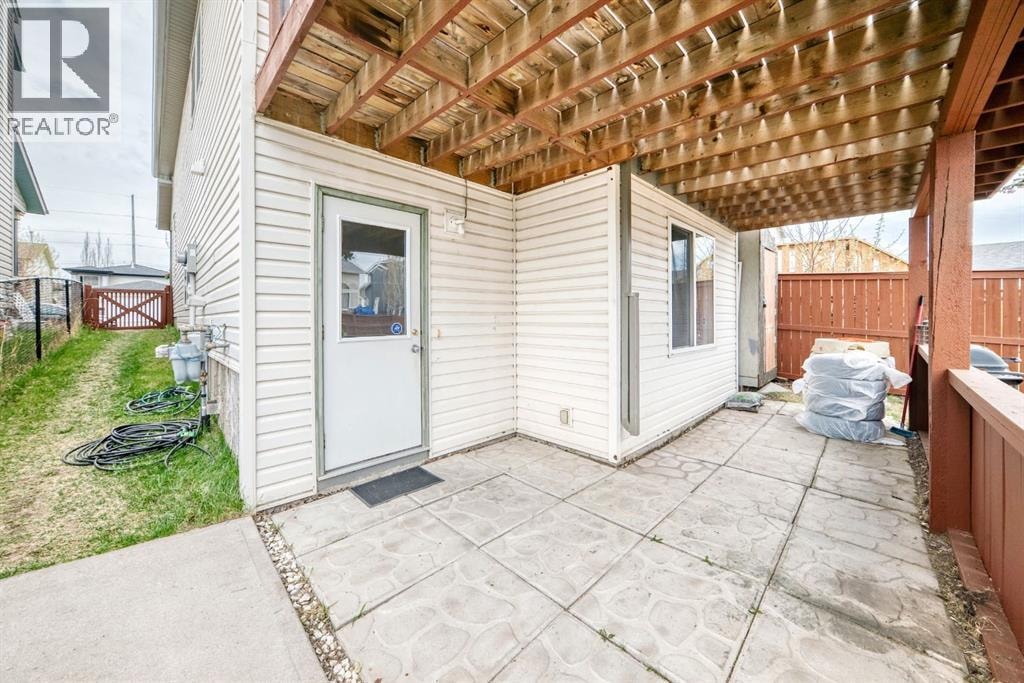 92 Everstone Rise SW — photo 23