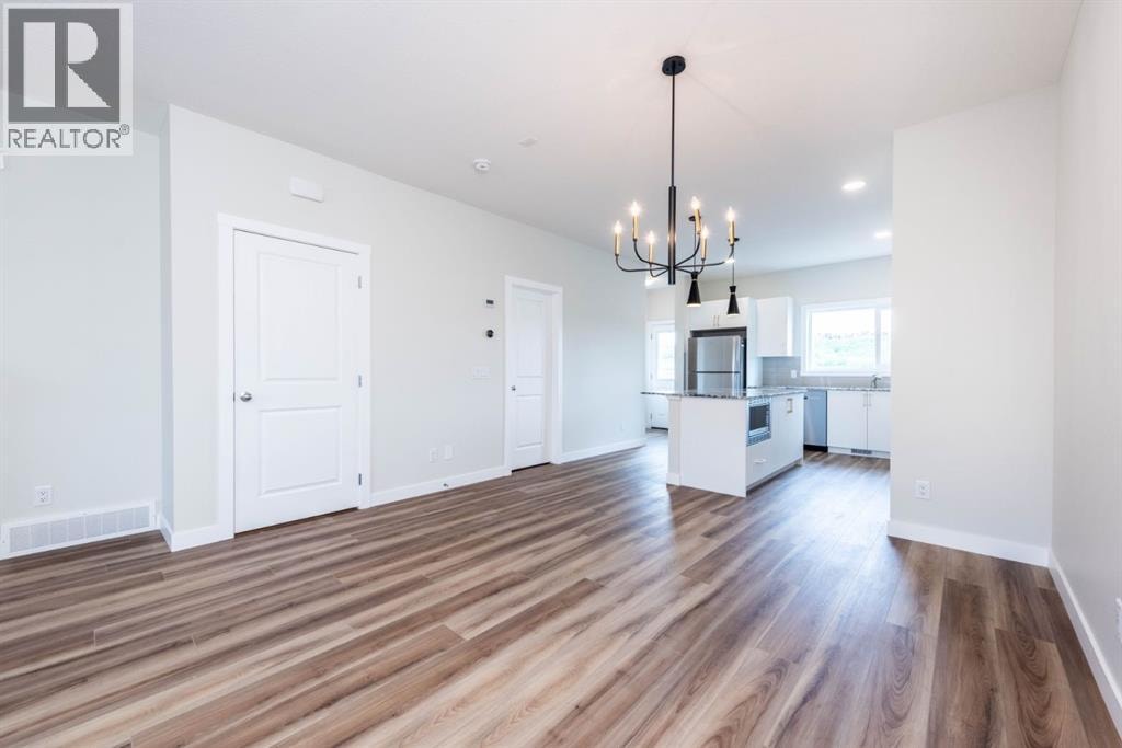 671 Wolf Willow Boulevard SE — photo 17