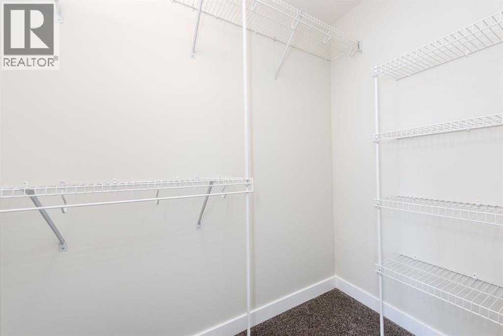 671 Wolf Willow Boulevard SE — photo 25