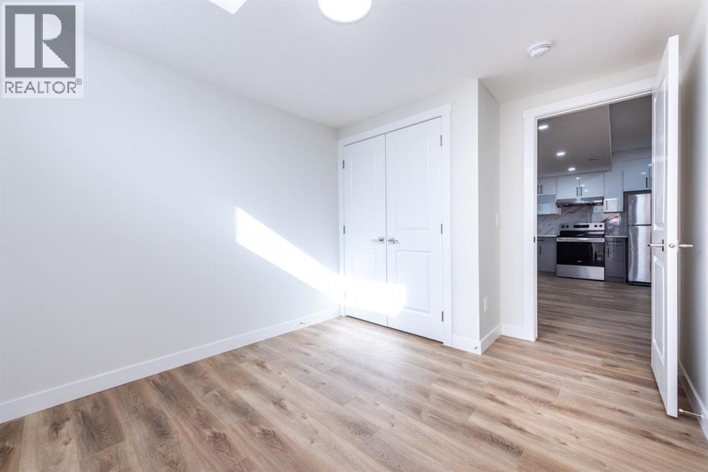 671 Wolf Willow Boulevard SE — photo 39