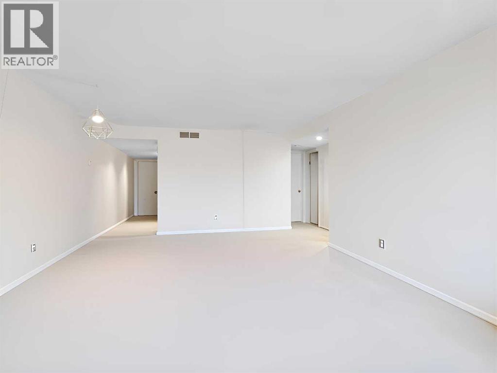 205, 1625 14 Avenue SW — photo 4