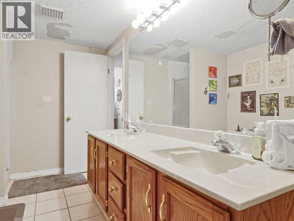 205, 1625 14 Avenue SW — photo 15