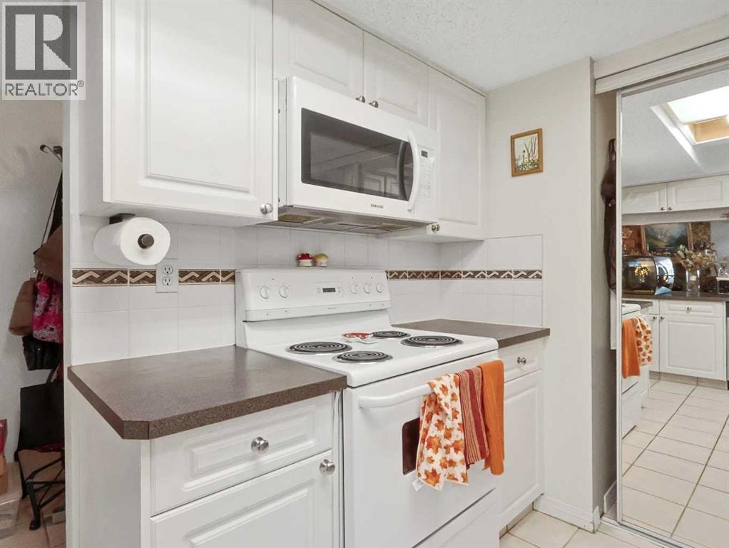 205, 1625 14 Avenue SW — photo 16