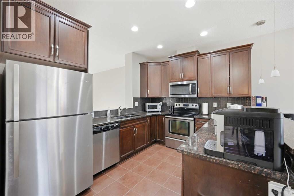 402 Wentworth Villas SW — photo 18