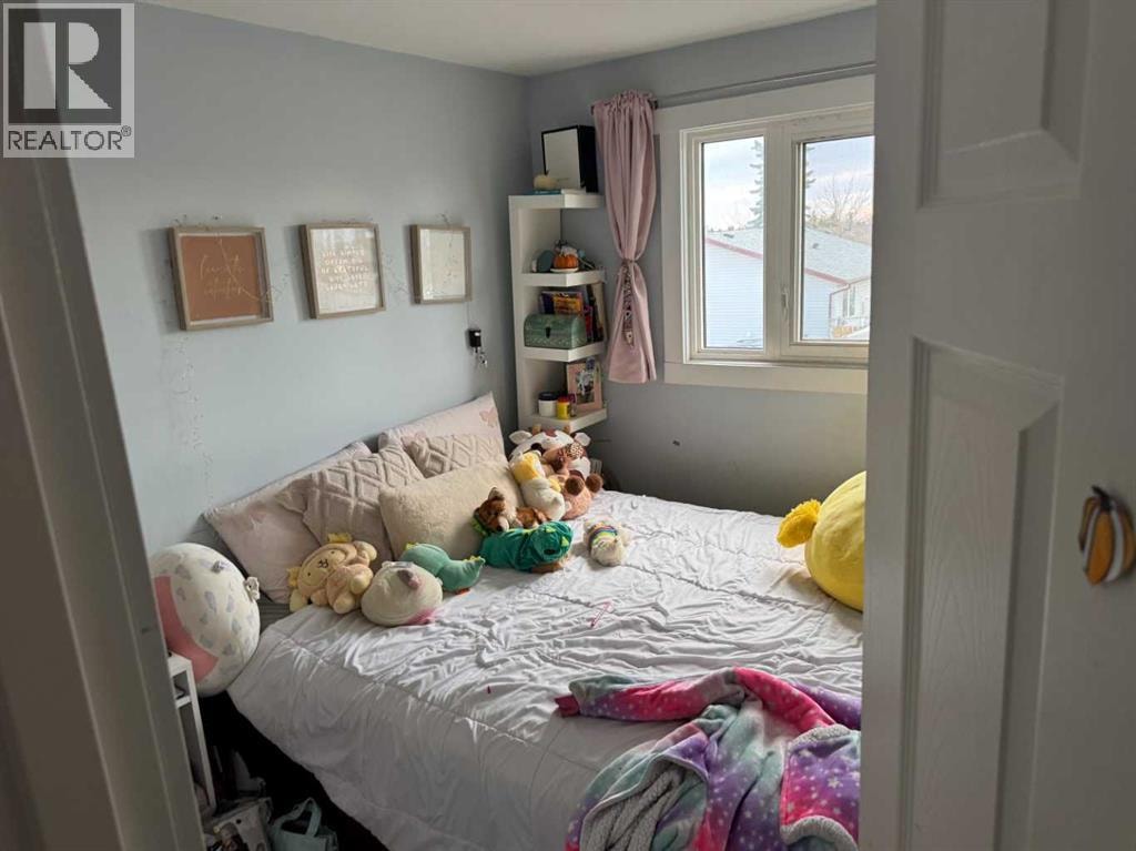 371 Falshire Drive NE — photo 11