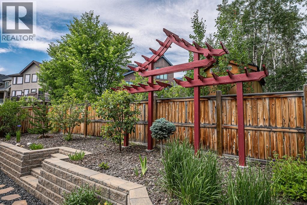180 ASCOT Drive SW — photo 42