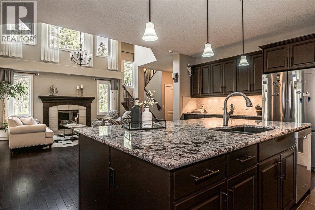 180 ASCOT Drive SW — photo 8
