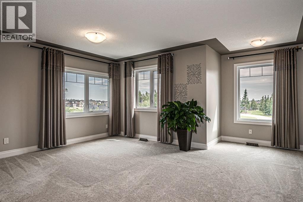 180 ASCOT Drive SW — photo 30