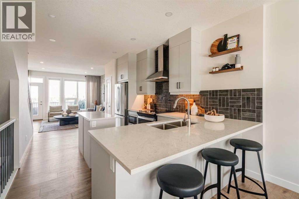 708 Sovereign Common SW — photo 13