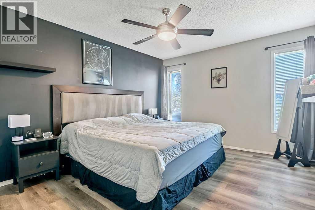 52 Hunters Crescent — photo 13