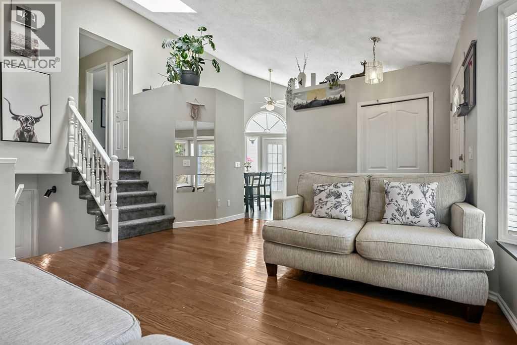 52 Hunters Crescent — photo 6