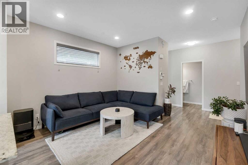 92 Legacy Glen Street SE — photo 4