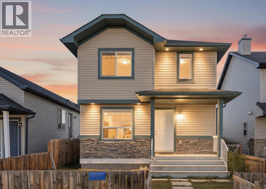 179 Saddlemead Green NE — photo 1