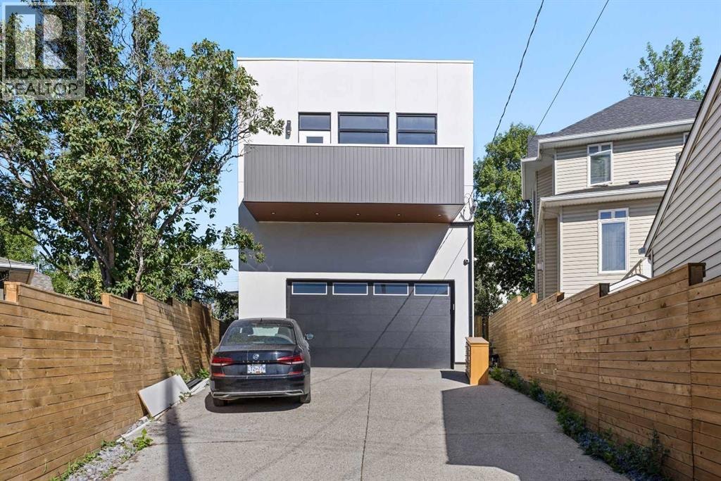 809 Drury Avenue NE — photo 43
