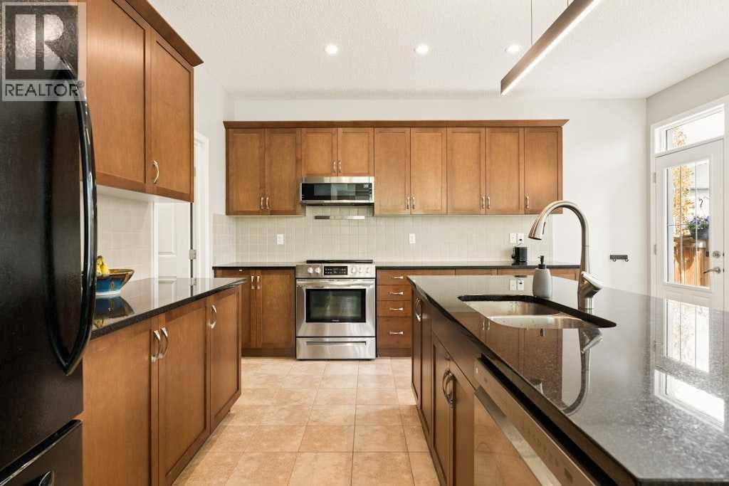 728 Windridge Road SW — photo 16