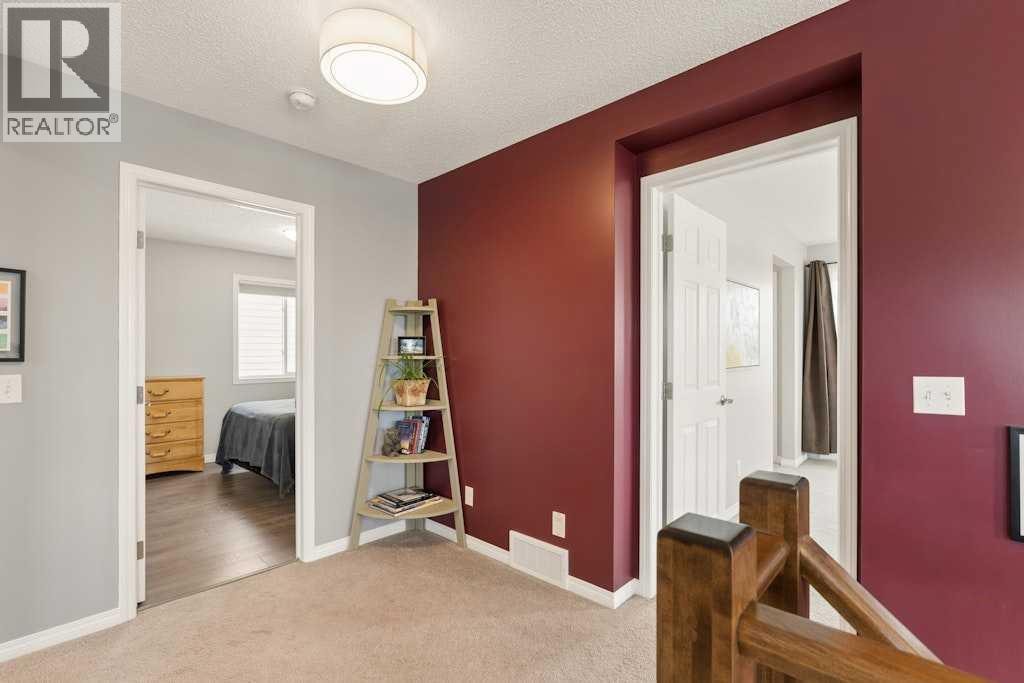 728 Windridge Road SW — photo 39