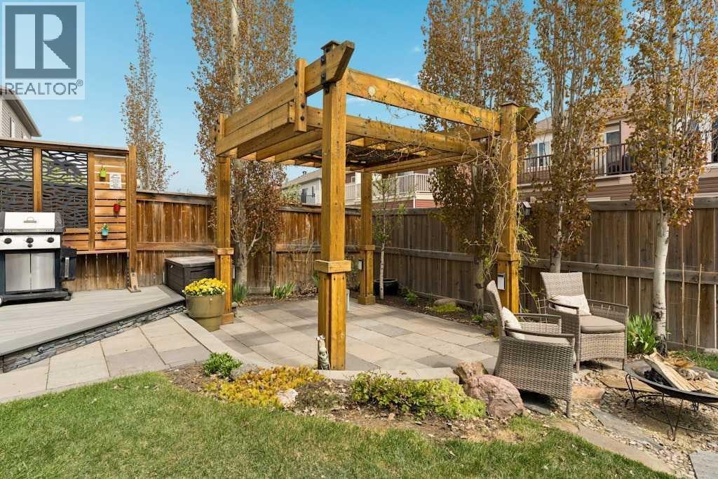 728 Windridge Road SW — photo 49