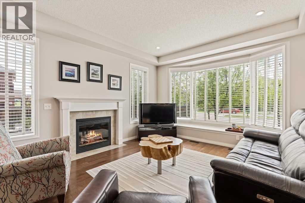 728 Windridge Road SW — photo 8