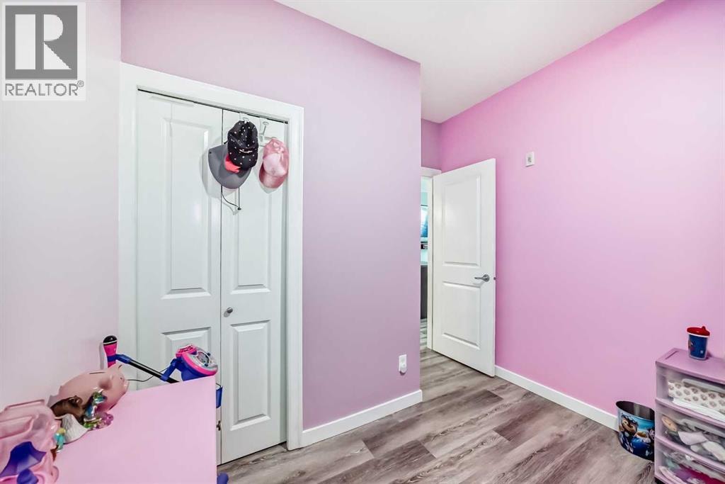 101, 117 Copperpond Common SE — photo 27