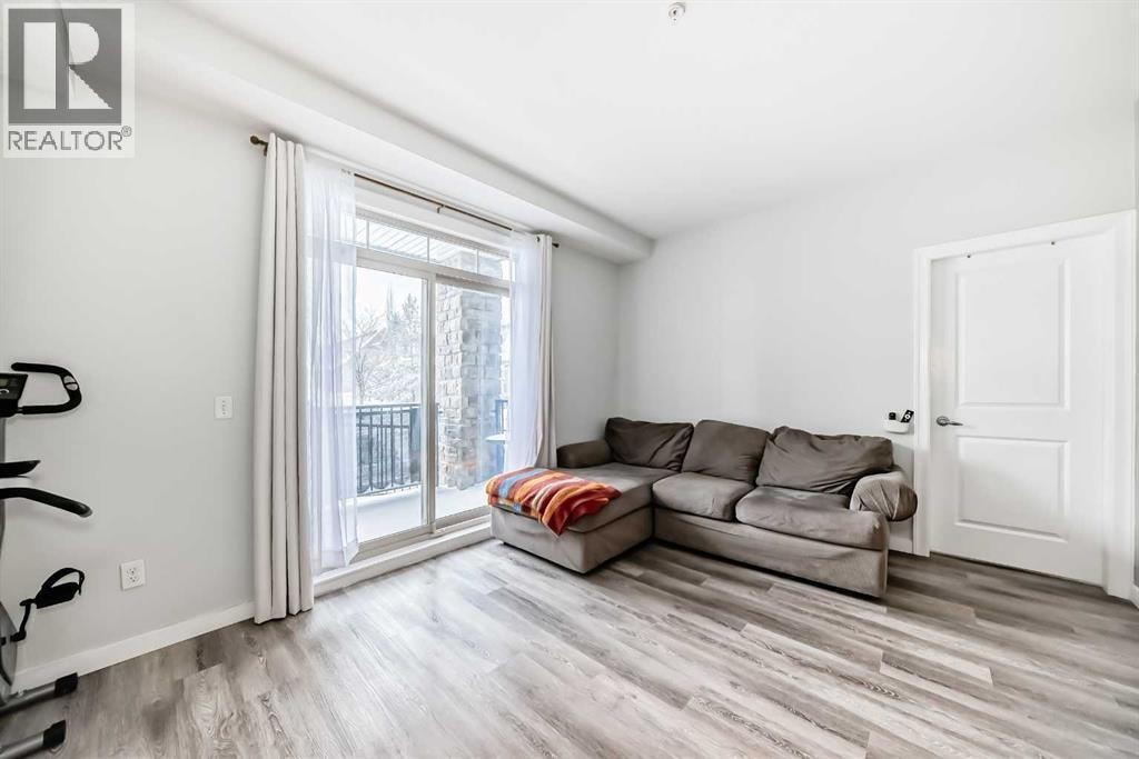 101, 117 Copperpond Common SE — photo 16