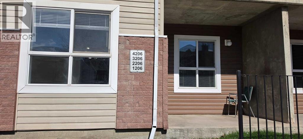 1206, 73 Erin Woods Court SE — photo 3