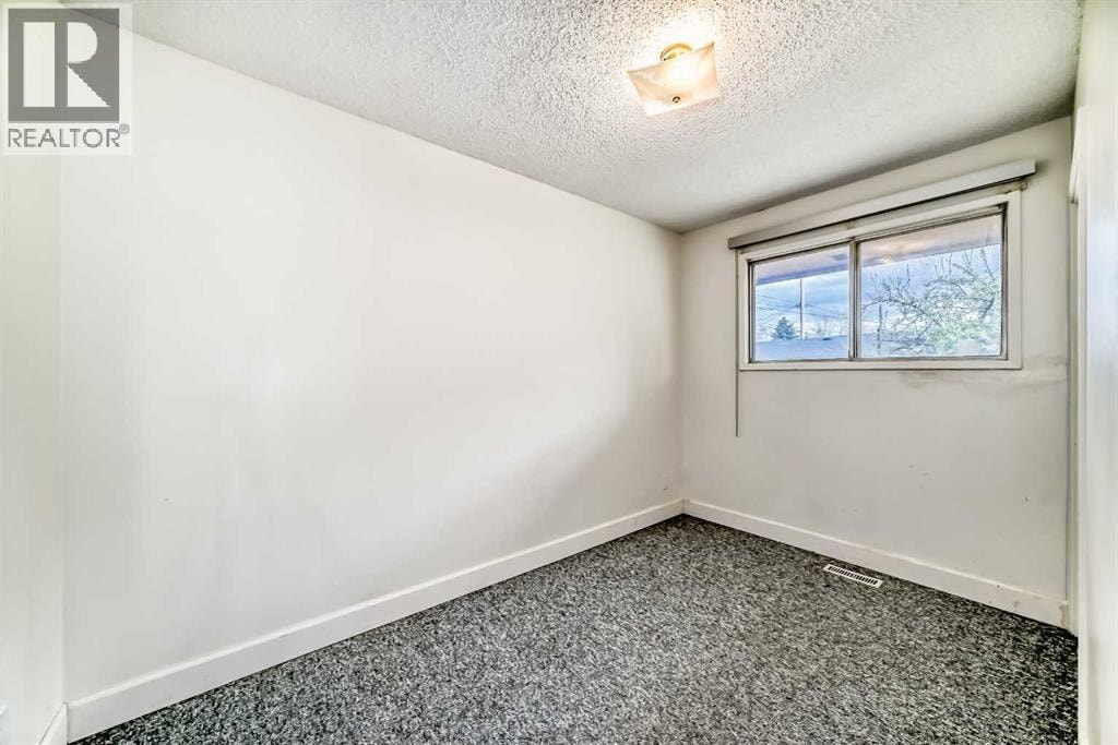703 58 Street SE — photo 12