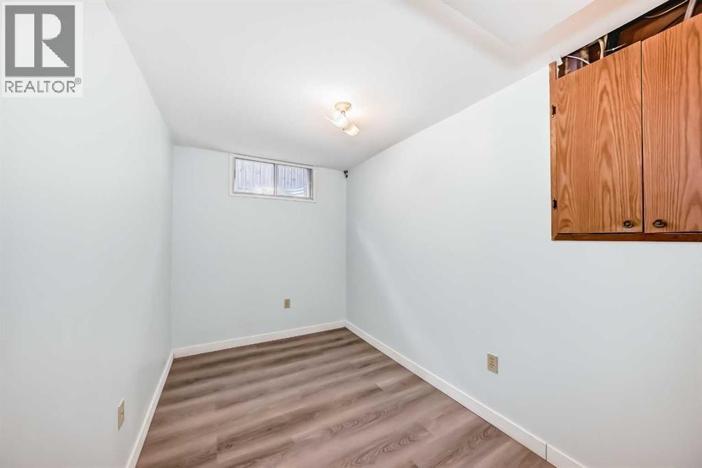 703 58 Street SE — photo 20