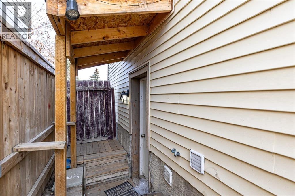 13 Martindale Boulevard NE — photo 2