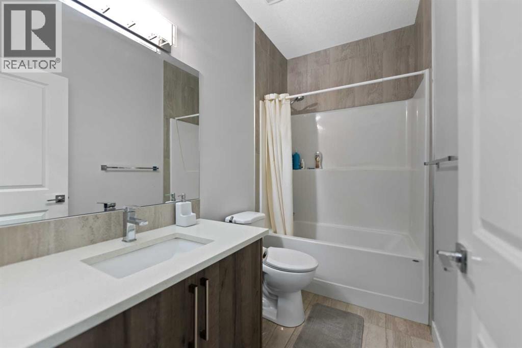 439 Bayview Way SW — photo 8