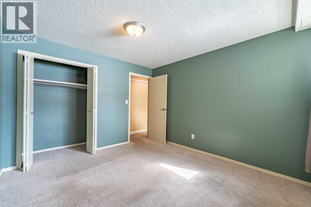 135 27 Avenue NE — photo 24
