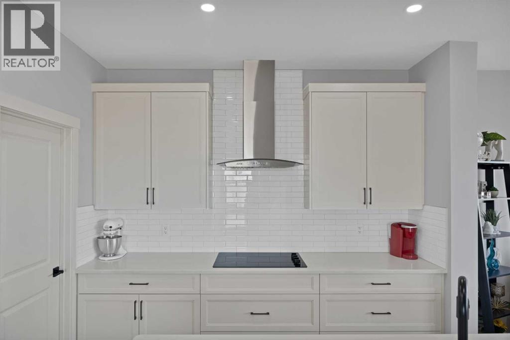 678 Cornerstone Avenue NE — photo 19