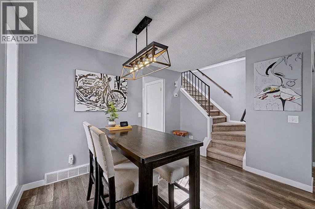 339 Coverdale Court NE — photo 9