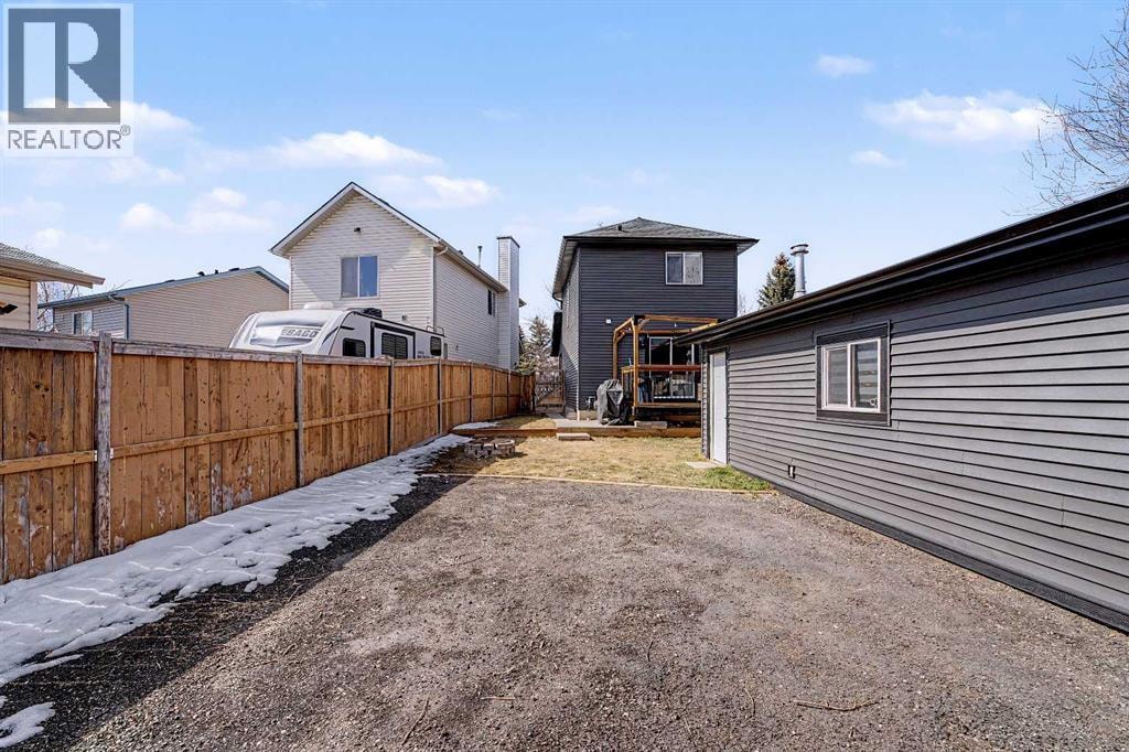 339 Coverdale Court NE — photo 35