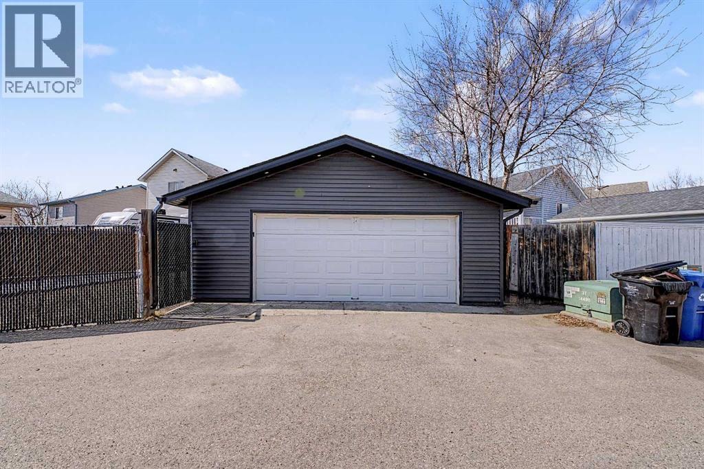 339 Coverdale Court NE — photo 39