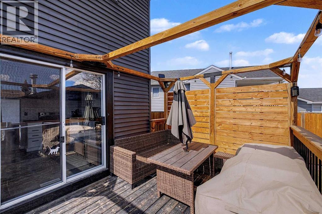 339 Coverdale Court NE — photo 32