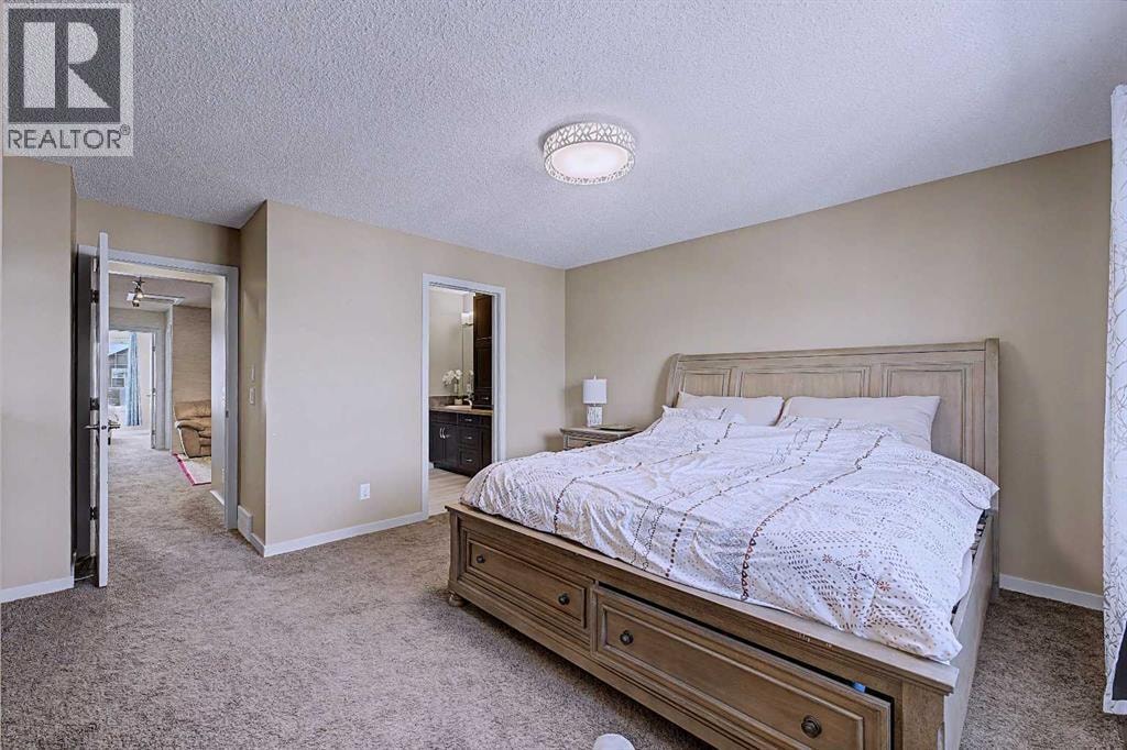 80 Chaparral Valley Crescent SE — photo 16