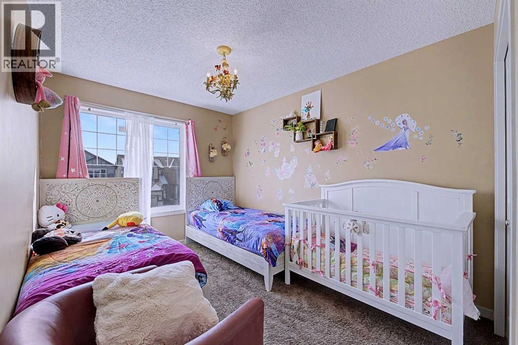 80 Chaparral Valley Crescent SE — photo 22