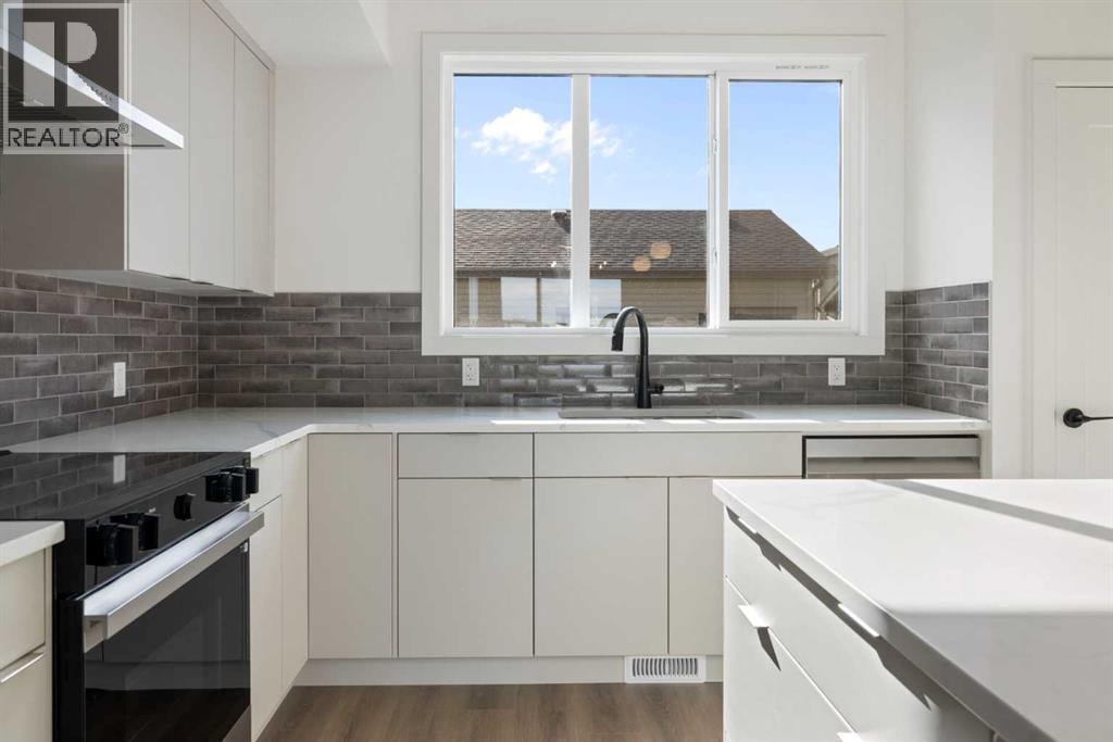 215 Belvedere Avenue SE — photo 15